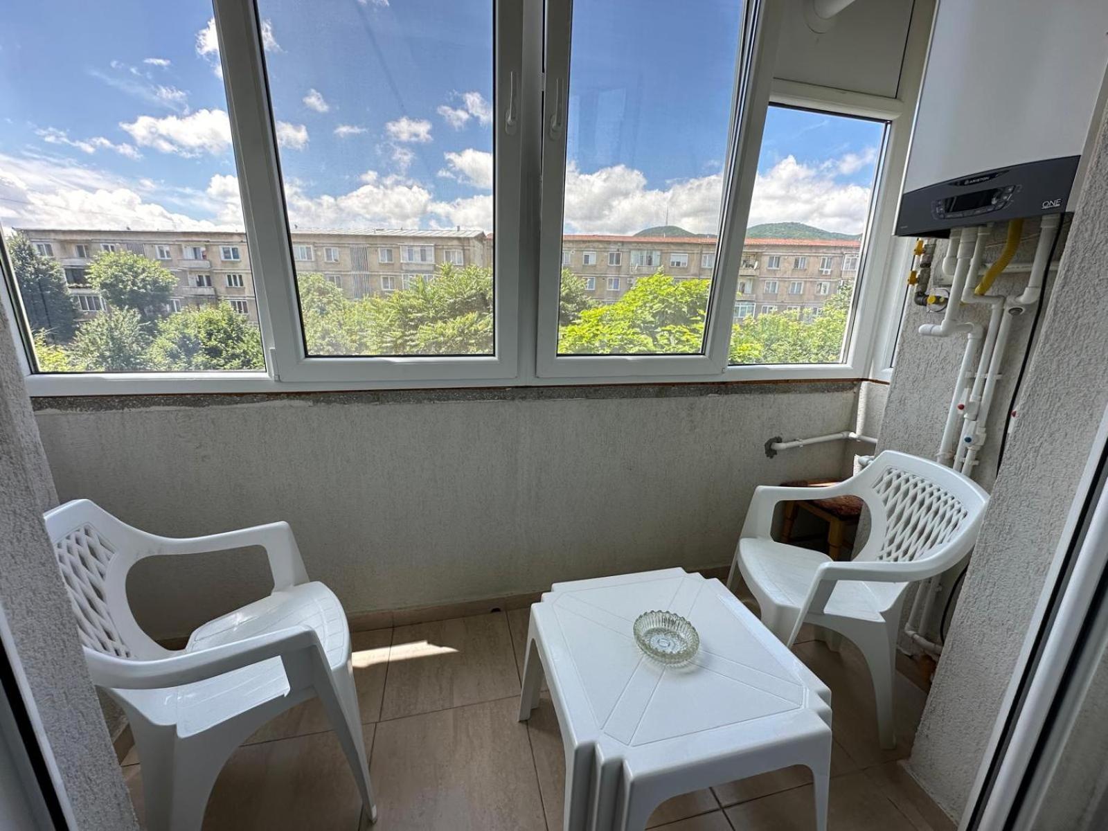 Apartament Central Deva Apartment Bagian luar foto